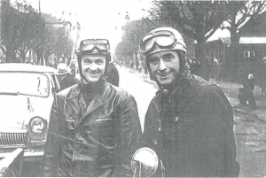5. TSRS sporto meistrai kauniečiai (iš kairės) A Jorudas ir A Smaidžiūnas pasiruošę vykti į lenktynes Vilniuje ir gerai nusiteikę. 1963 m. E. Jako archyvas.
